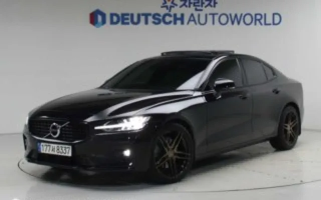 S60(3세대) B5 R-디자인 볼보 2022년 01월 40,200km