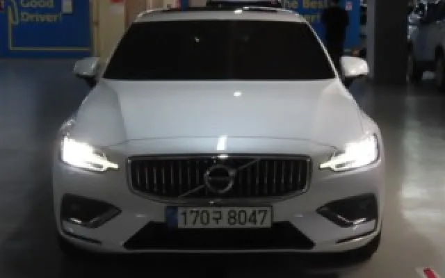 S60(3세대) B5 인스크립션 볼보 2020년 10월 64,356km